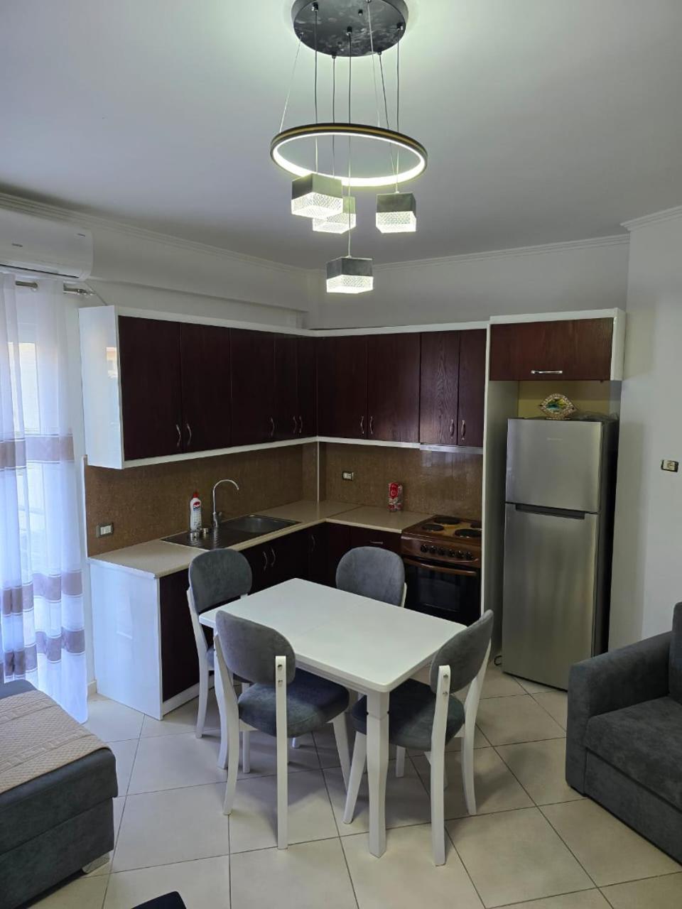 Edi Apartment *